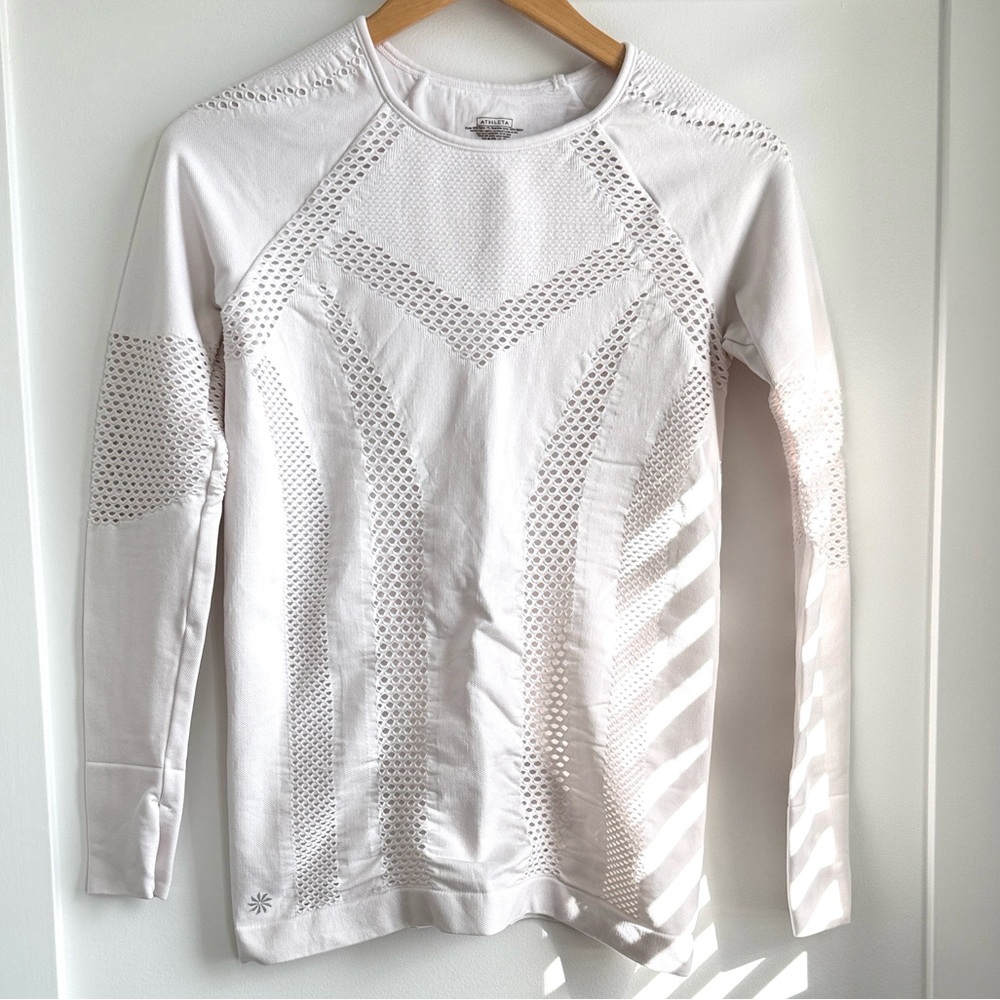 Athleta Long Sleeve Mesh Top Size S